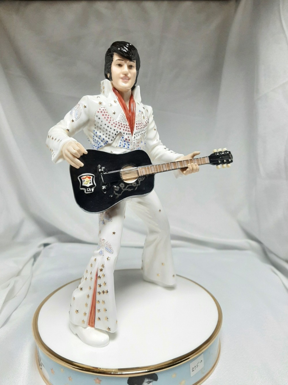 * Elvis Vegas, EP3 Elvis, $275.00, Royal Doulton