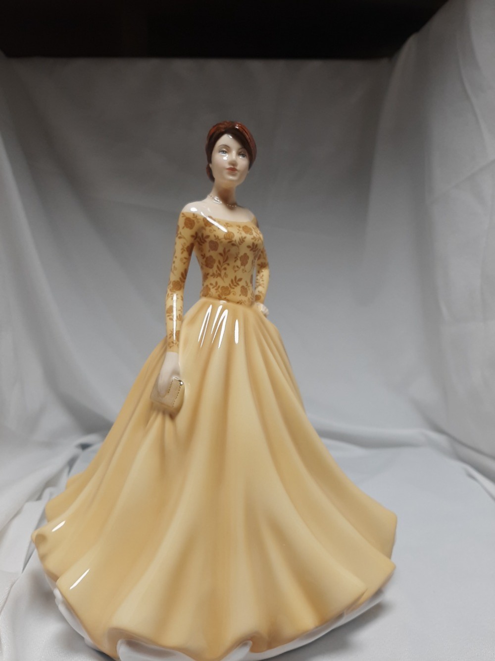 * Jane, HN 5928, $179.00, 2020 MD Event figurine