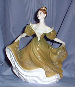 * Lynne, HN 2329, $119.00, Royal Doulton